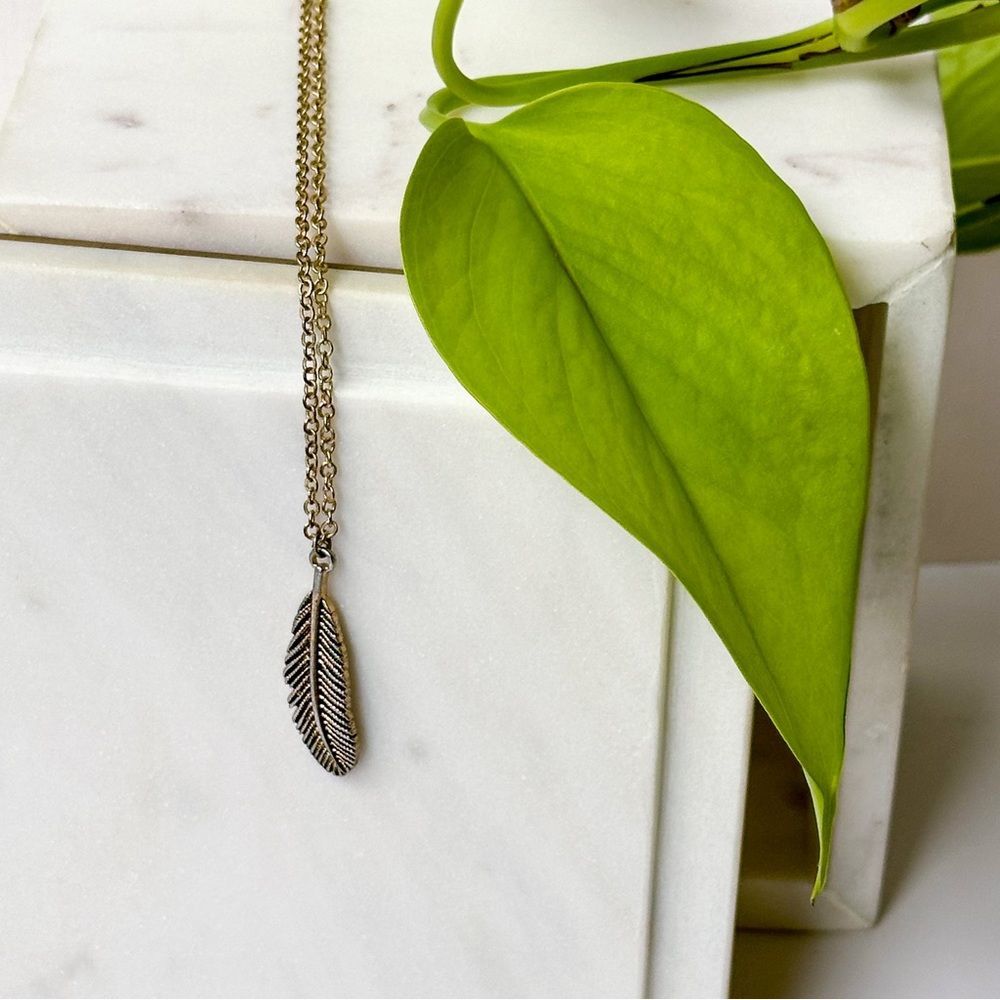 Gold Tone Feather Pendant Necklace